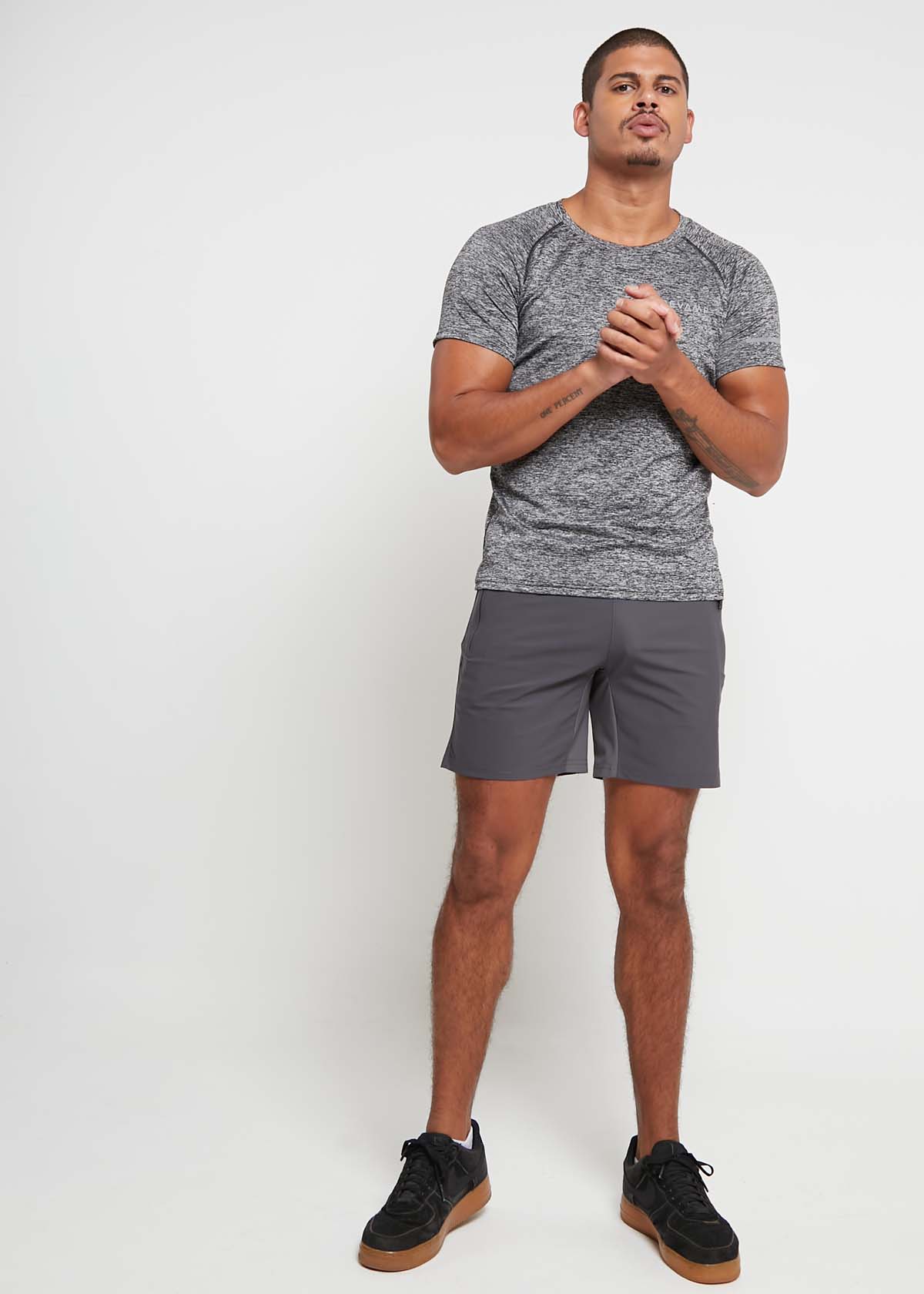 REVAMP-activeallday-graywhite_2