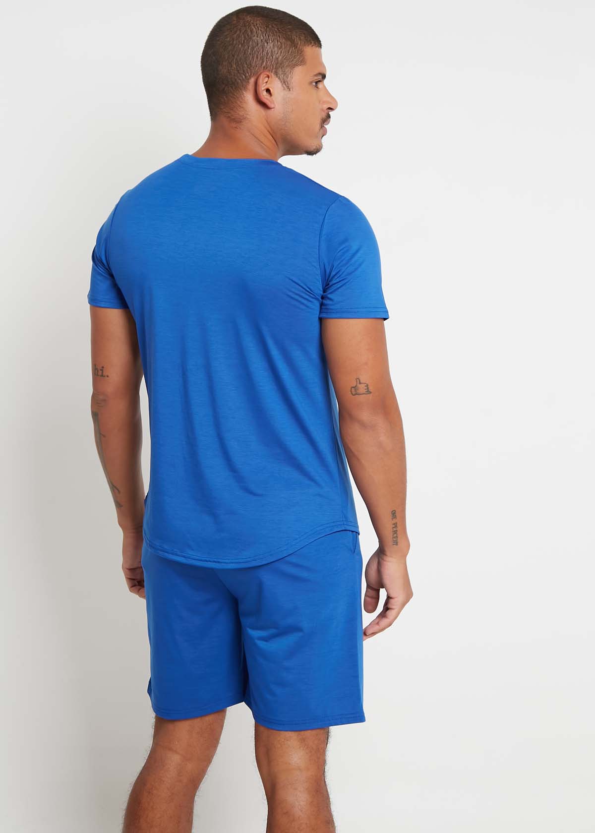 REVAMP-loungemein-blue_3