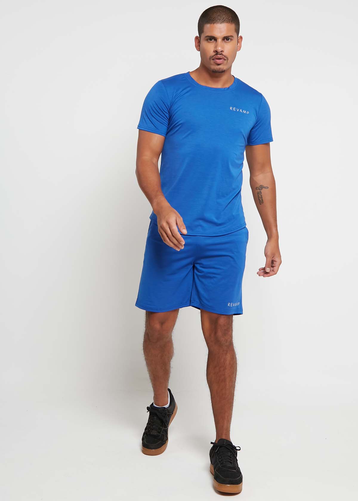 REVAMP-loungemein-blue_5